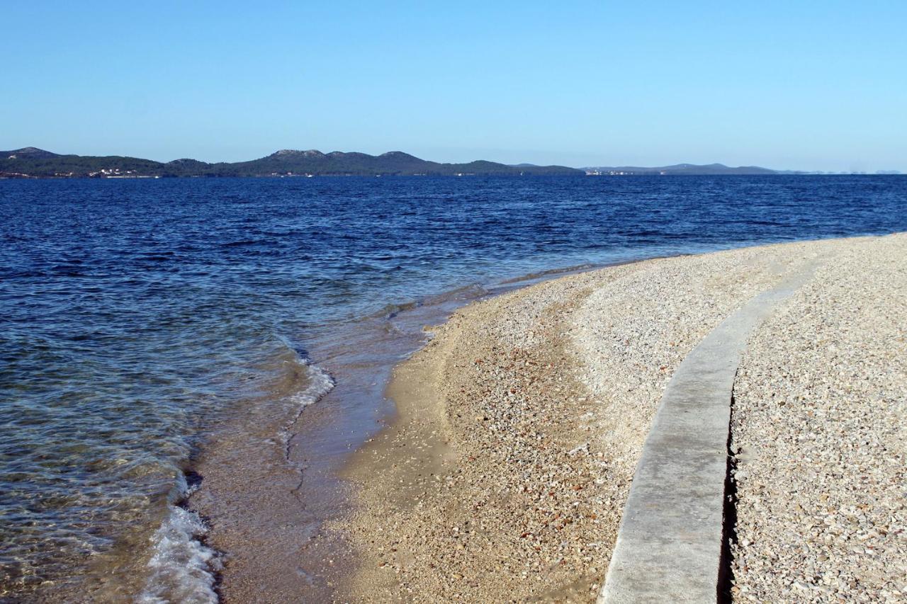 Family Friendly Apartments With A Swimming Pool Zadar - 18098 Bagian luar foto