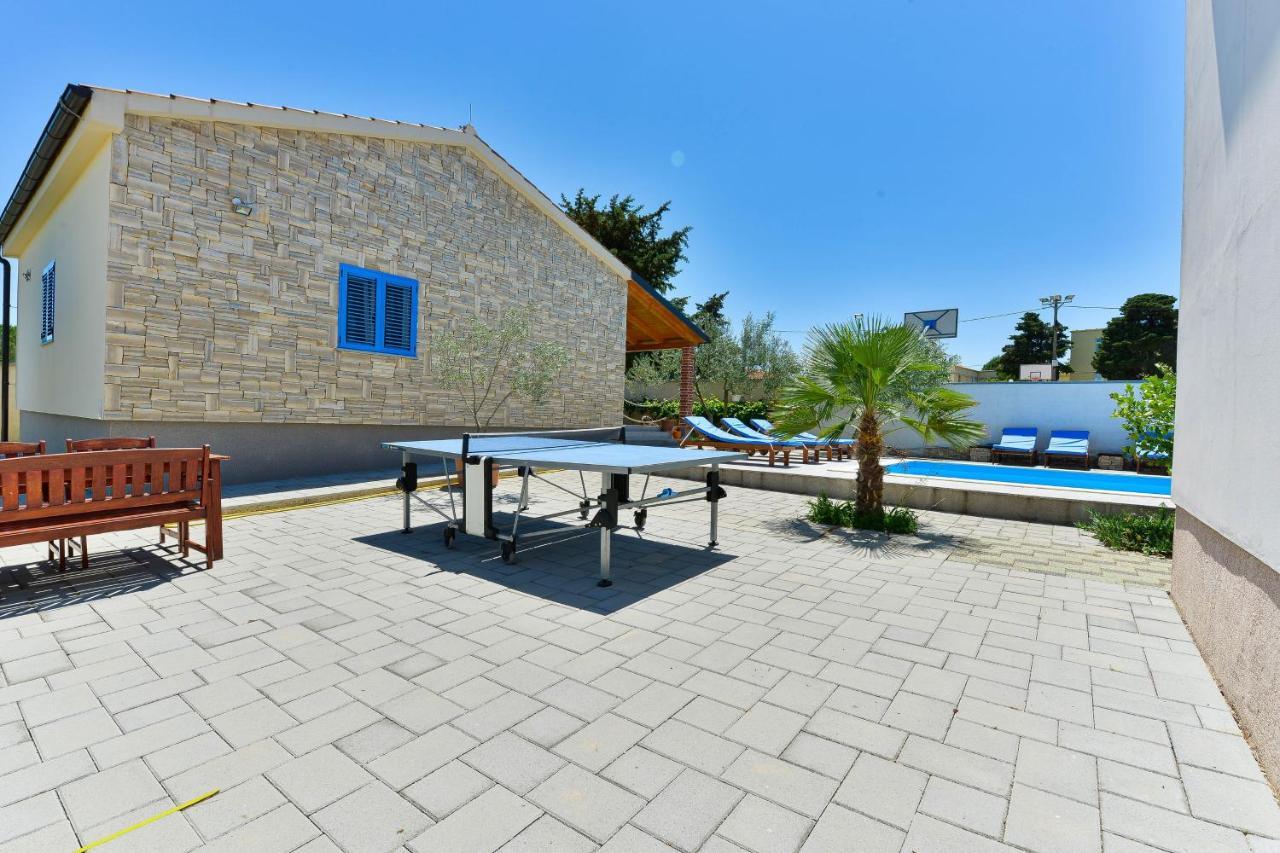 Family Friendly Apartments With A Swimming Pool Zadar - 18098 Bagian luar foto